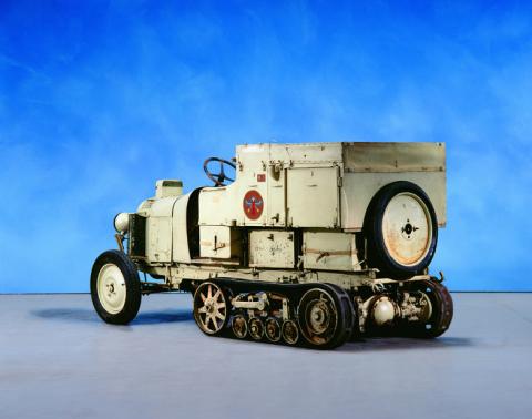 auto-chenille_croisiere_noire_1924.jpg
